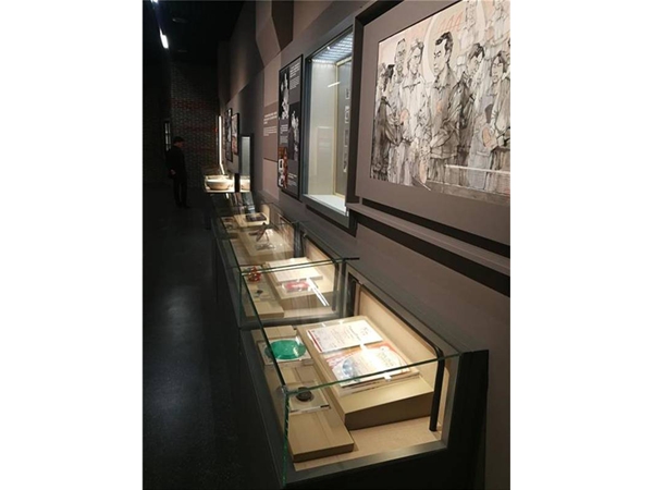 博物館展柜制作