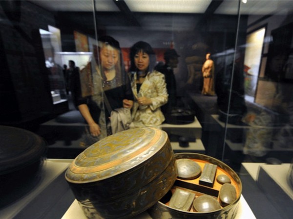 博物館展柜的尺寸2022年版最新的設計標準規范有哪些?